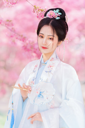 狂人qq 相关